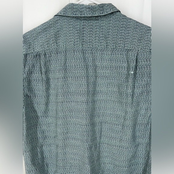 Solaris Outdoors Casual Dress Shirt - Men's Size L - Blue Color Fish P… - Picture 7 of 10